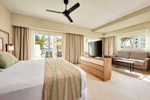 The Swim Up Suites the Hotel Riu Negril 